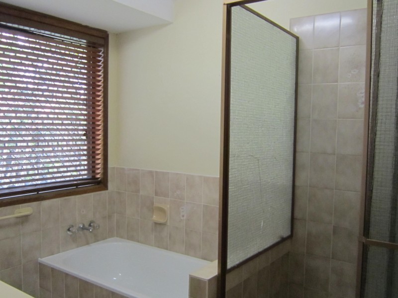 6 Estaway Court, Capalaba QLD 4157