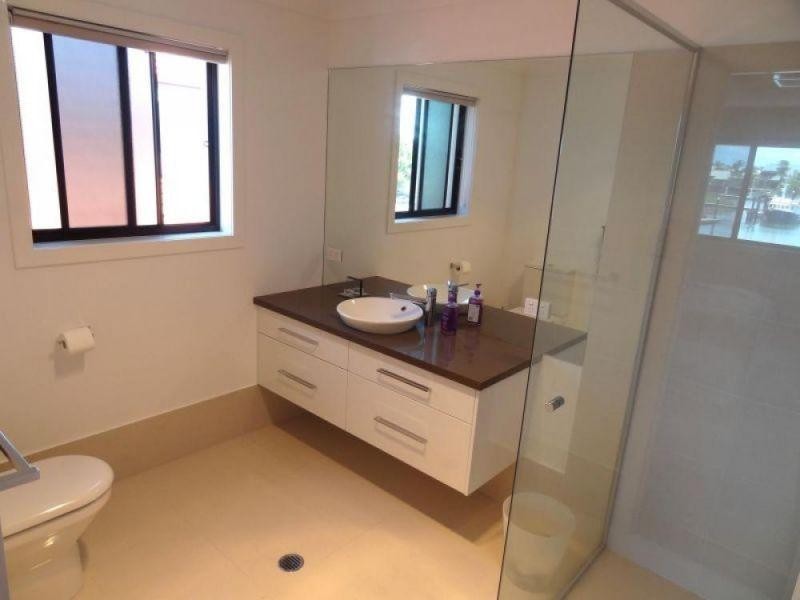 18 Compass Court, Cleveland QLD 4163