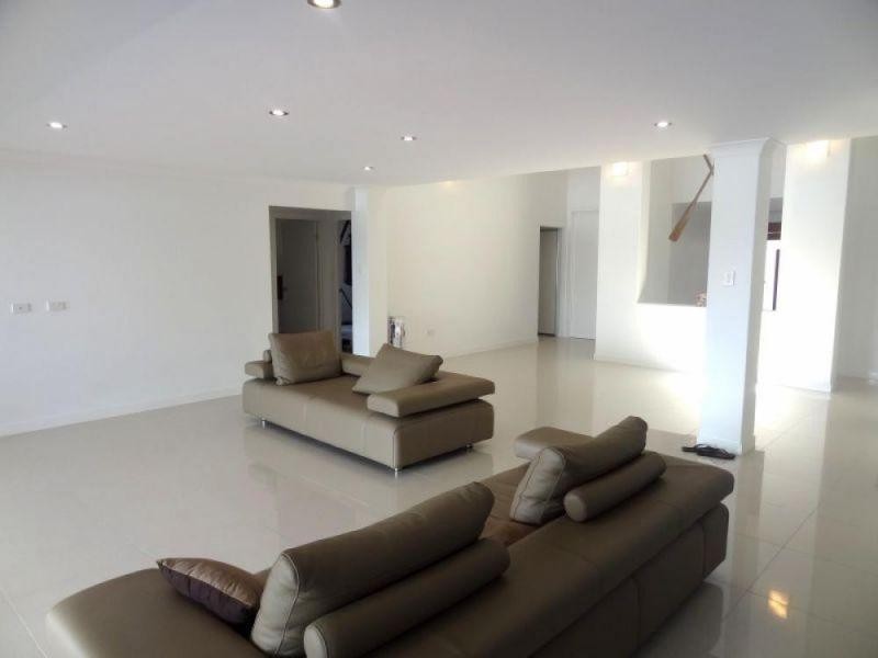 18 Compass Court, Cleveland QLD 4163