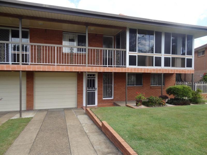 2182 Wynnum Road, Wynnum QLD 4178