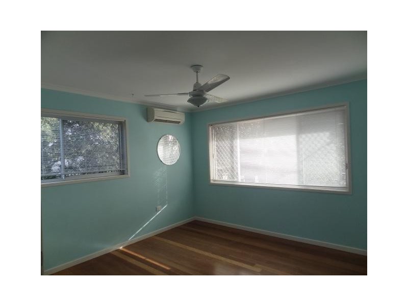 16 Bee Street, Ormiston QLD 4160