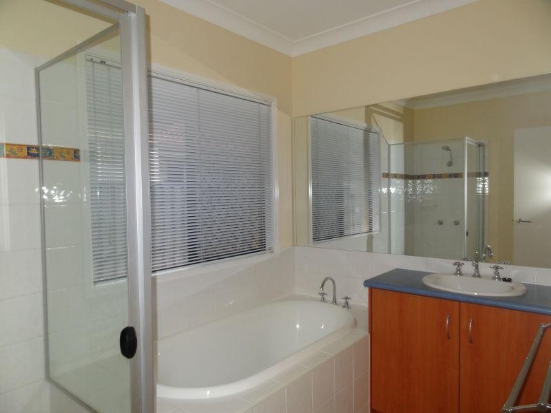 9 Lotus Court, Thornlands QLD 4164