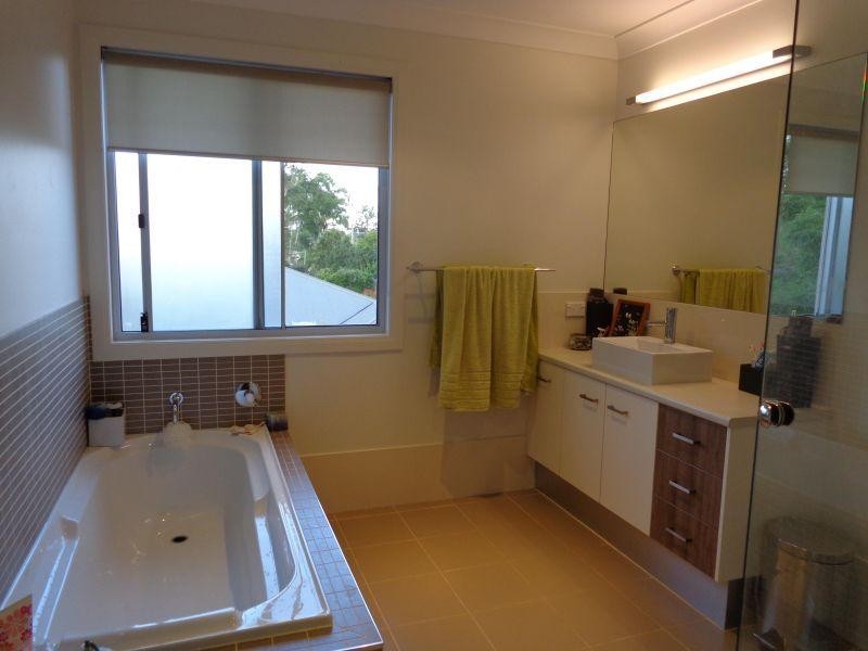 35 Banks Street, Capalaba QLD 4157