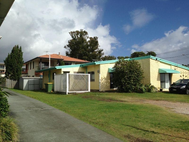 2/274 Queens Esplanade, Thorneside QLD 4158