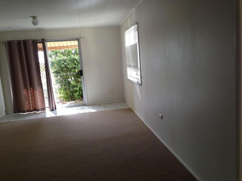 2/274 Queens Esplanade, Thorneside QLD 4158