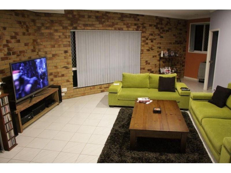 94 Dorsal Road, Birkdale QLD 4159