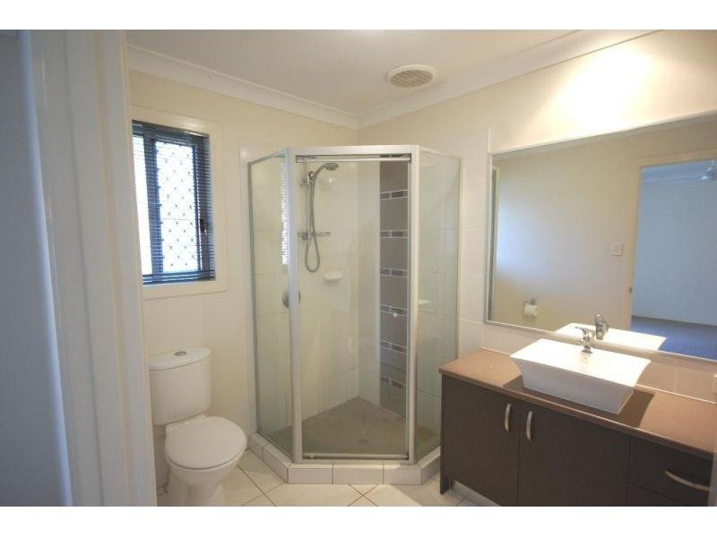 72 Ebony Crescent, Redland Bay QLD 4165