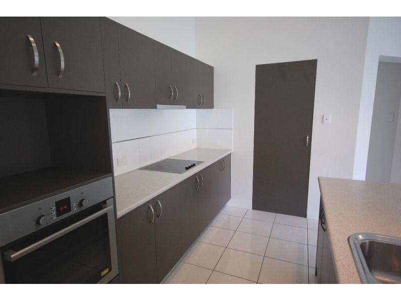 72 Ebony Crescent, Redland Bay QLD 4165