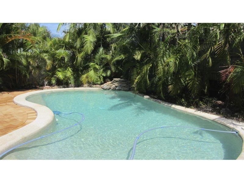 7 Sovereign Court, Birkdale QLD 4159
