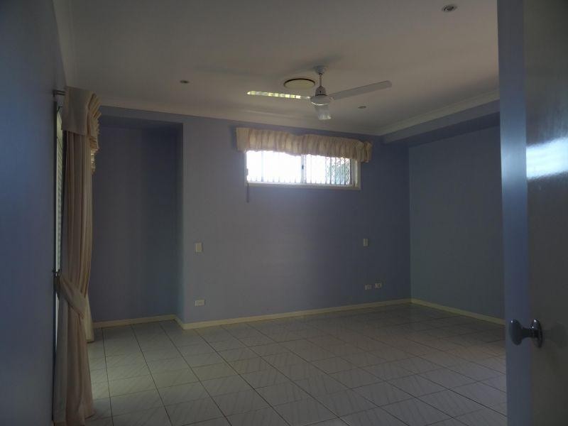 94 Dorsal Drive, Birkdale QLD 4159