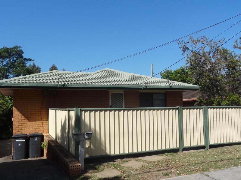 1/10 Roseglen Street, Greenslopes QLD 4120