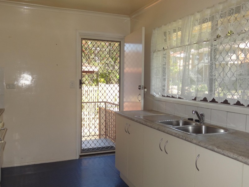 1/10 Roseglen Street, Greenslopes QLD 4120