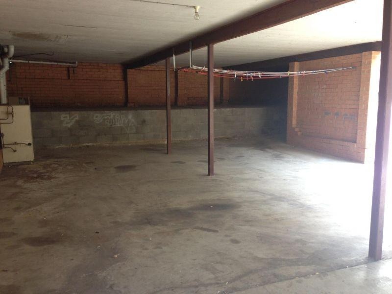 1/10 Roseglen Street, Greenslopes QLD 4120