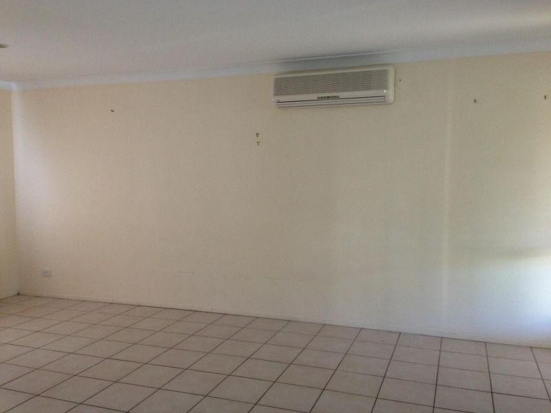 136 Mildura Drive, Helensvale QLD 4212