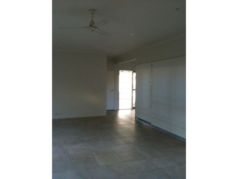 47 Torrens Cres, Wakerley QLD 4154