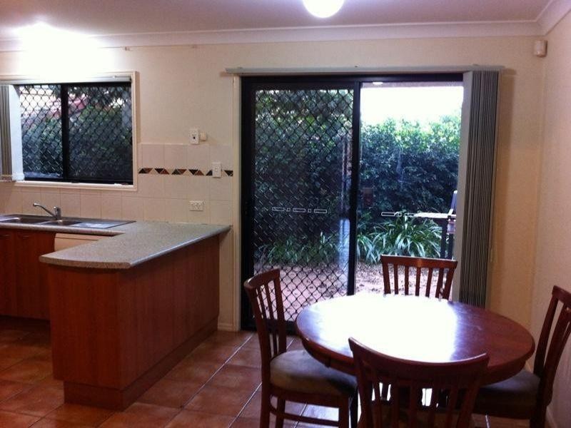 6/2A Alpita Street, Kuraby QLD 4112