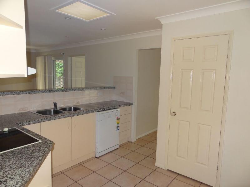 5 Butterfield Close, Victoria Point QLD 4165