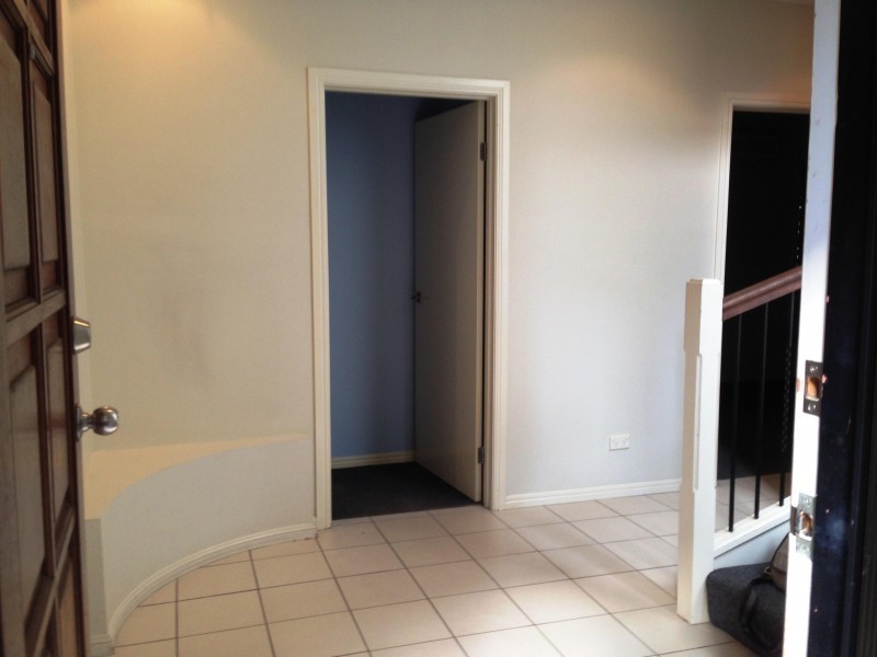 59A Riding Road, Hawthorne QLD 4171