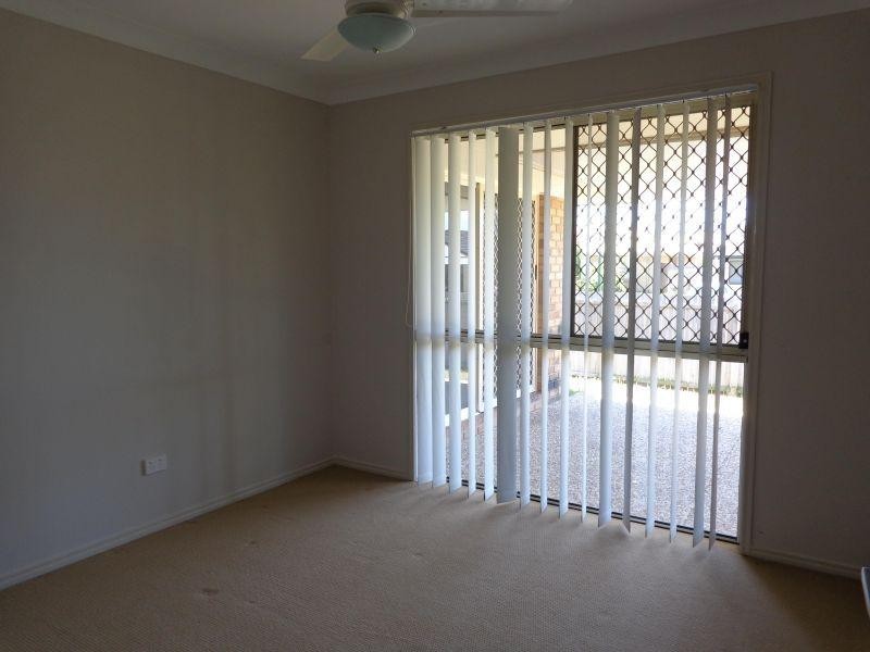 9 Grassdale Crescent, Morayfield QLD 4506