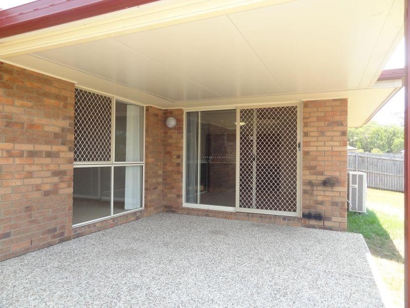 9 Grassdale Crescent, Morayfield QLD 4506