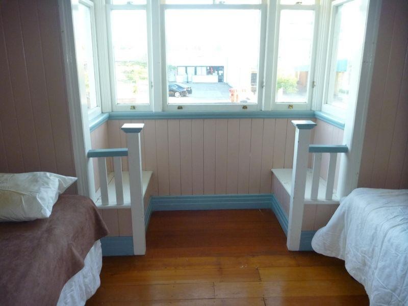 72 Clara Street, Wynnum QLD 4178