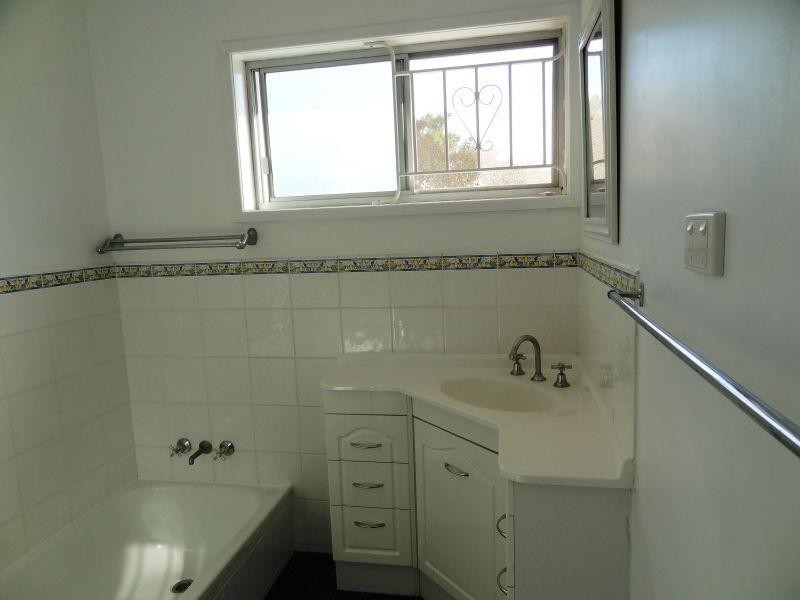 6 Graduate Street, Manly QLD 4179