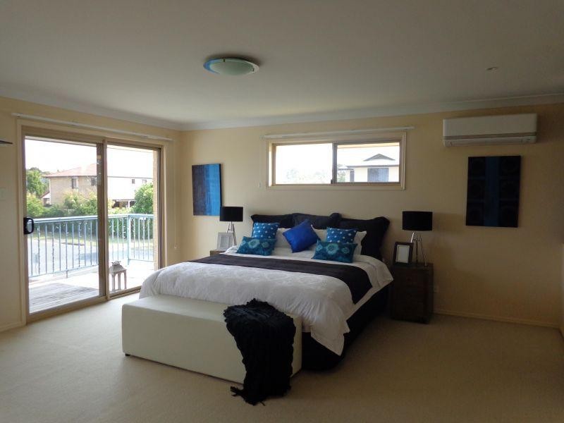 5 Mallan Terrace, Birkdale QLD 4159