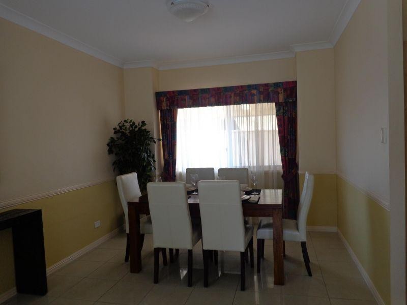 5 Mallan Terrace, Birkdale QLD 4159