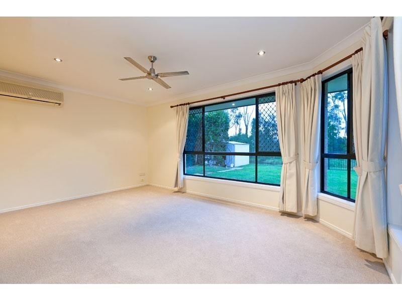 22 Beachside Court, Victoria Point QLD 4165