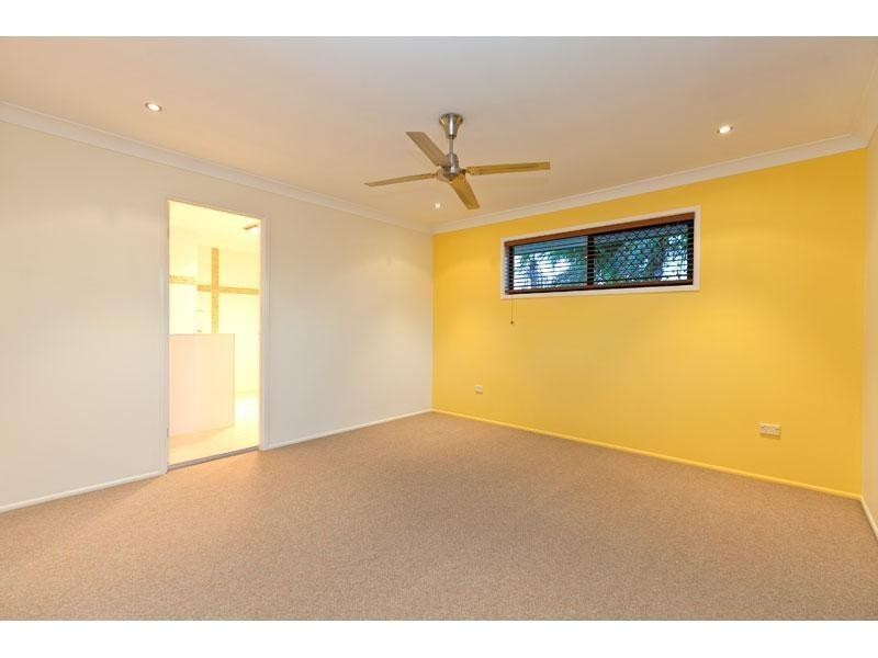 22 Beachside Court, Victoria Point QLD 4165