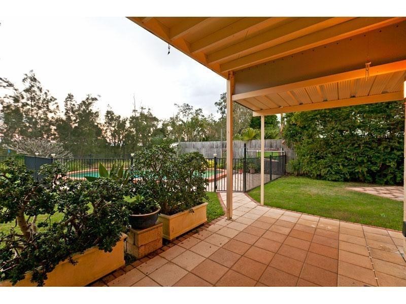 22 Beachside Court, Victoria Point QLD 4165