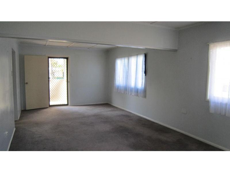 15 Thorneside Road, Thorneside QLD 4158