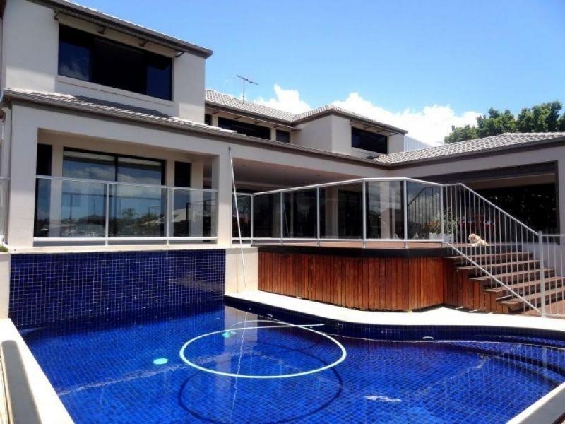 Luxury In Cleveland, Cleveland QLD 4163