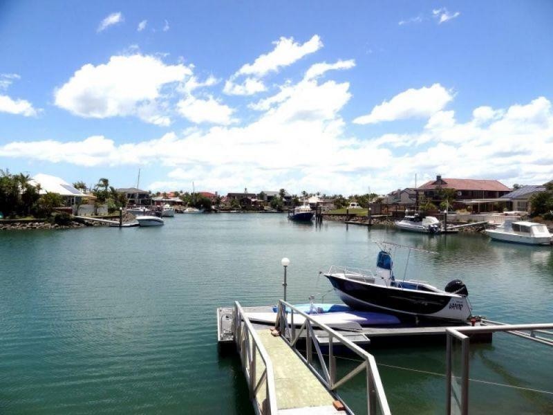 Luxury In Cleveland, Cleveland QLD 4163