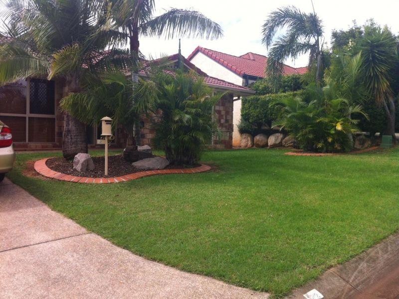 12 Lucy Court, Ormiston QLD 4160