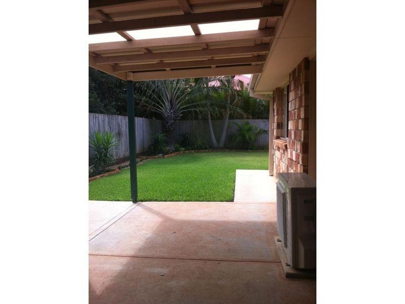 12 Lucy Court, Ormiston QLD 4160
