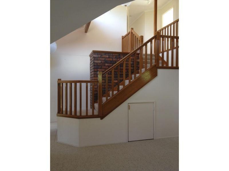 352 Bloomfield Street, Cleveland QLD 4163