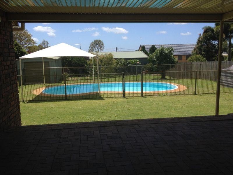 352 Bloomfield Street, Cleveland QLD 4163