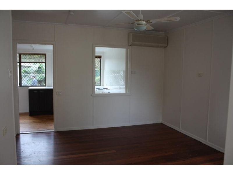 52 McLennan Street, Woody Point QLD 4019