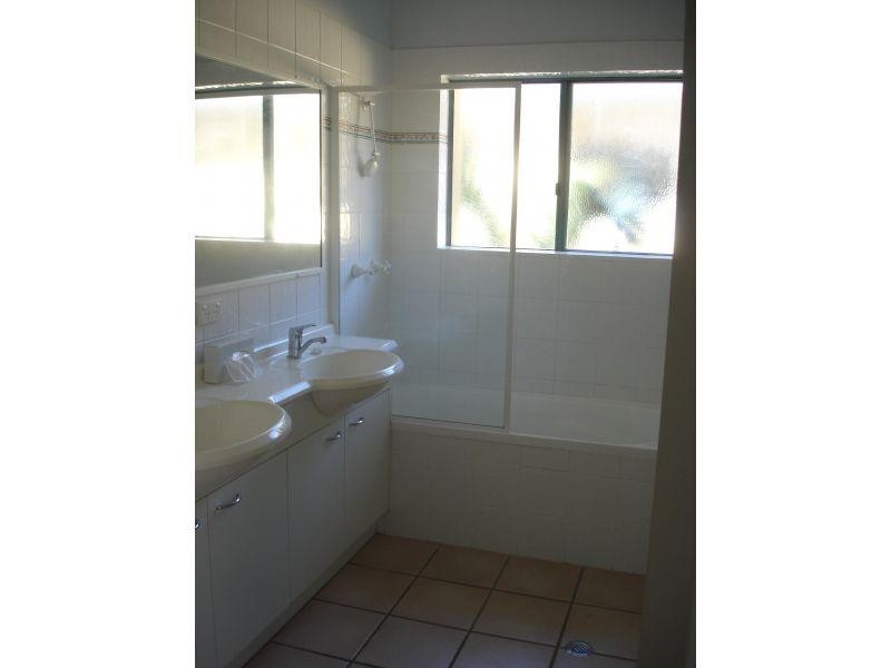 58/2 Queen Street, Cleveland QLD 4163