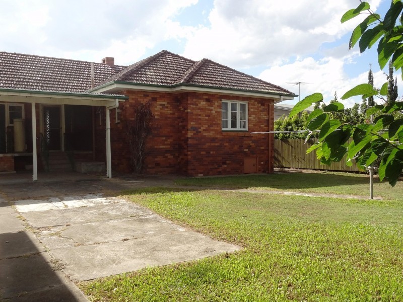 90 Gallipoli Road, Carina Heights QLD 4152