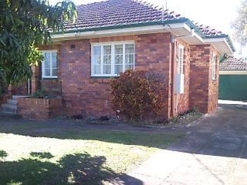 90 Gallipoli Road, Carina Heights QLD 4152