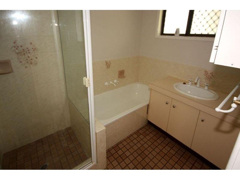 20 Laurinda Court, Springwood QLD 4127