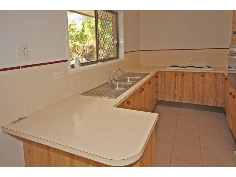 20 Laurinda Court, Springwood QLD 4127