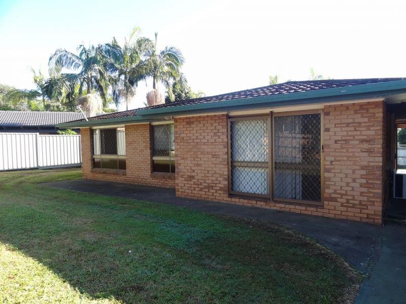 8 Sandpiper Street, Wellington Point QLD 4160