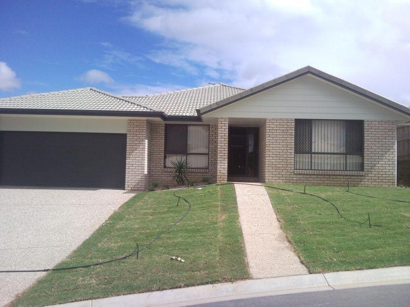 9 Violet Avenue, Springfield Lakes QLD 4300