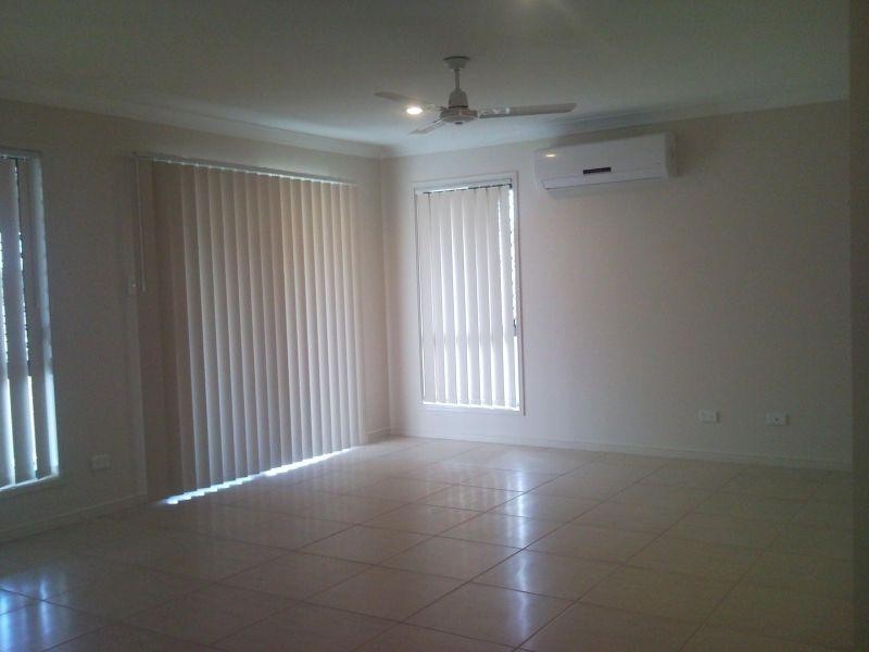 9 Violet Avenue, Springfield Lakes QLD 4300