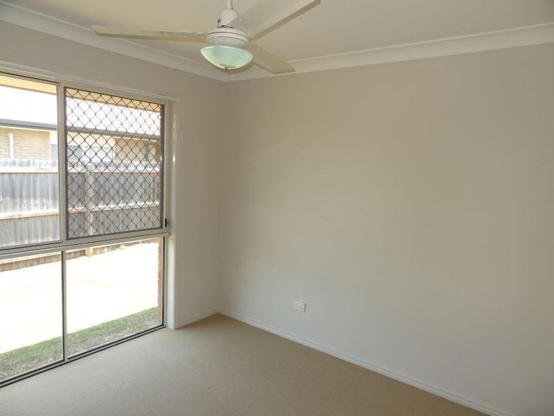 9 Grassdale Crescent, Morayfield QLD 4506