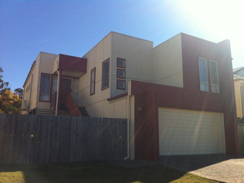 17 Griffin Street, Collingwood Park QLD 4301