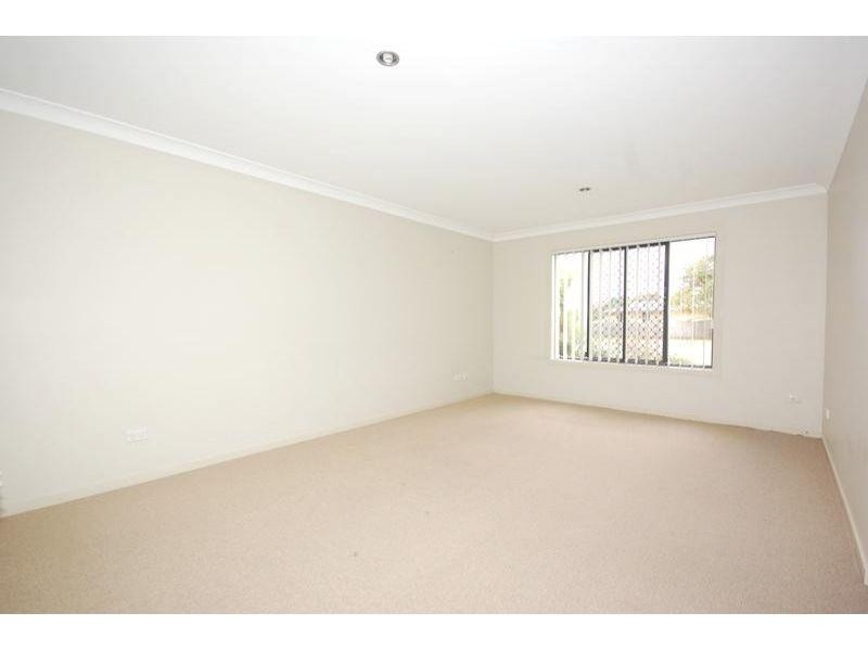 206 Coburg Street West, Cleveland QLD 4163